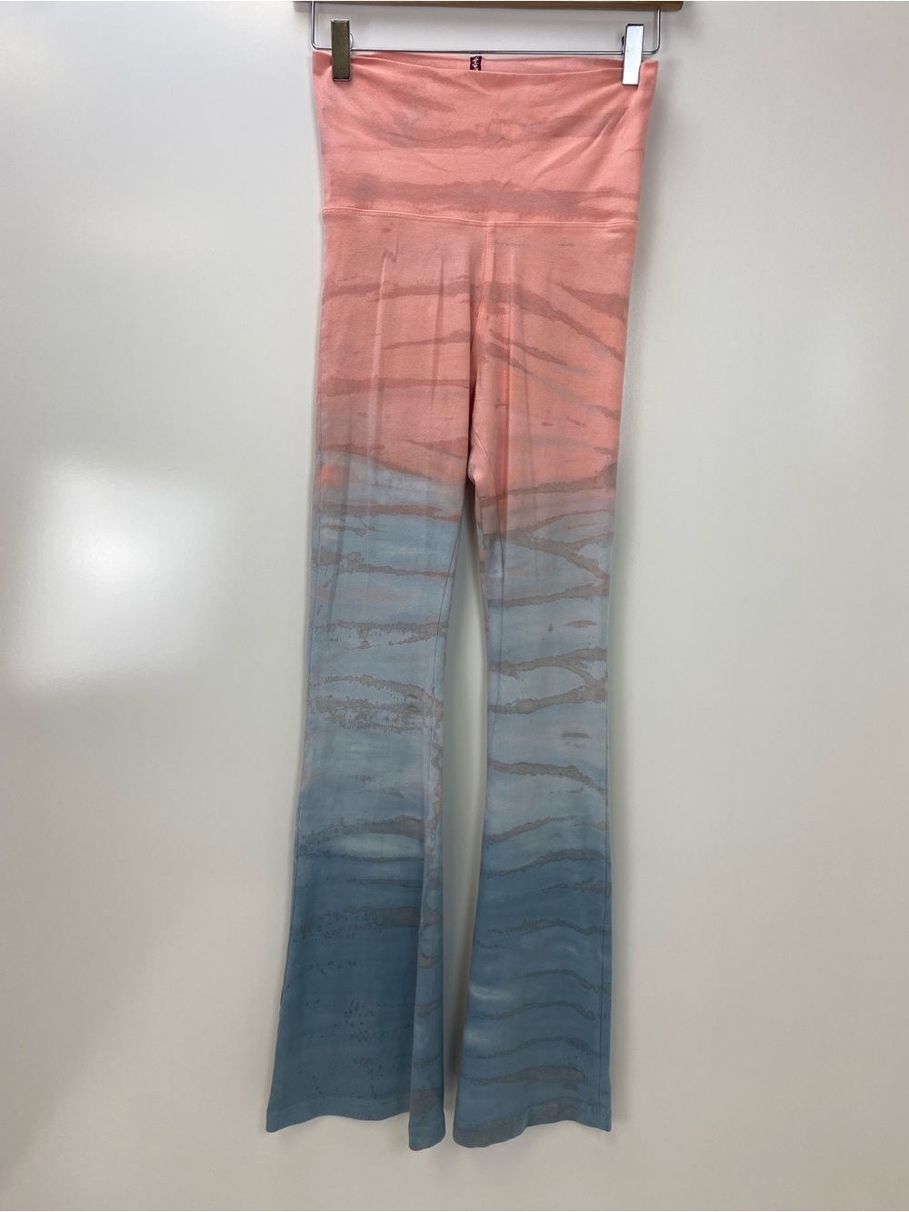 Hard Tail Ombre Pink to Blue Flared Leggings